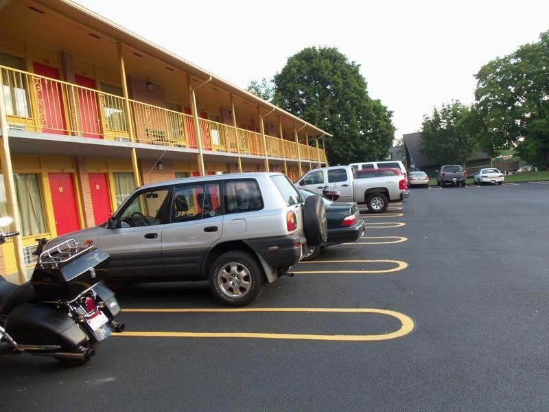 Royal Inn Motel Front Royal Eksteriør billede
